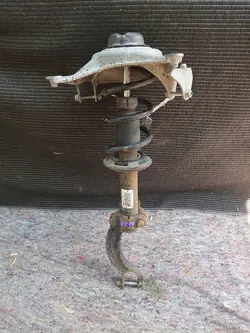 Ammortizzatore Anteriore AUDI A4 B8 A5 8T 8K0412131F