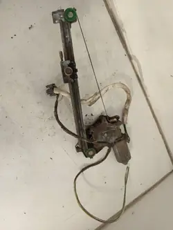 OEM 8938393978A Régulateur Vitre Arrière Droit Audi 80 B4