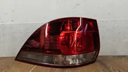 VW GOLF VI KOMBI VÄNSTER BAKLJUS 1K9945095E