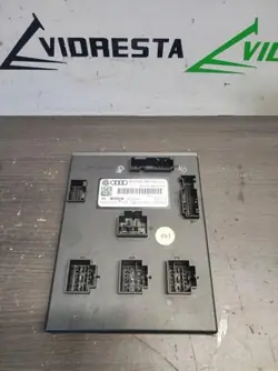 Audi A5 Mukavuusmoduuli OEM 8K0907063DD Käytetty