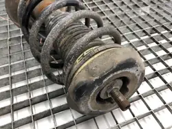 Etuoikea Jousitus OEM LORK-2135-19348 Jousella