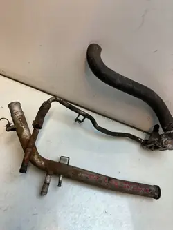 Hyundai Getz 1.3 Bensiini polttoainetäyttöputki OEM 523423