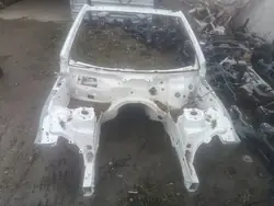 Mercedes A238XXX0000 Etupuskuri Käytetty