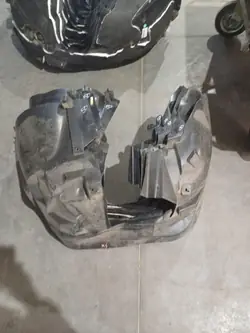 Para-lama dianteiro esquerdo Jeep Renegade OEM 51965513 51965964