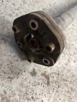 Mercedes E W213 Drivaxel OEM A2130700 - Begagnad