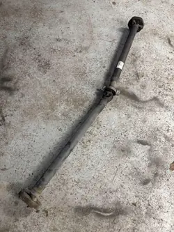 Arbre de transmission Mercedes E W213 OEM A2130700 - Occasion