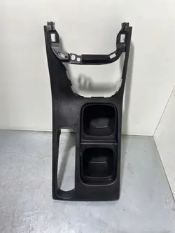 Suzuki Vitara juomapidin OEM FBZ17855 - Käytetty