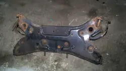 Poutre avant Suzuki Swift MK6 OEM swift mk6 belka przednia