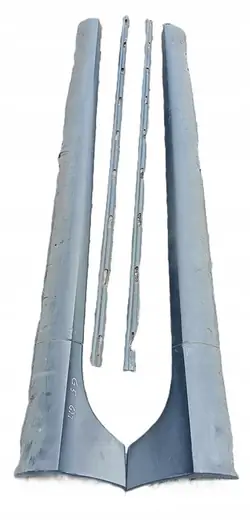 VW Golf V GTI Side Skirt Set