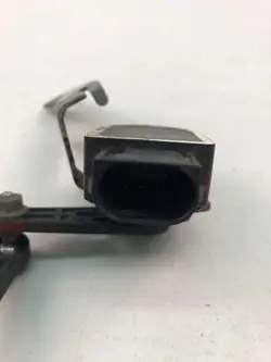 Capteur de niveau arrière gauche OEM 32212657 Volvo XC40