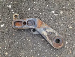 Etuvasen Jousituskiinnike OEM 1436078 DAF CF 75/85