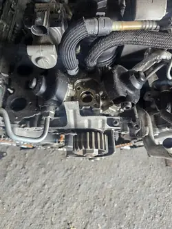 Pompa carburante ad alta pressione Audi 4.2 TDI OEM 057130755AE
