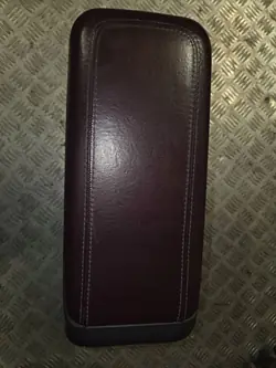 Keskikonsolin käsinoja Mercedes-Benz A W168 OEM YWQ2195