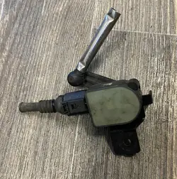 Audi VW Scheinwerfer-Niveausensor 1K0941274B