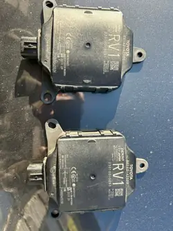 Dodehoek sensor OEM 88162-42090 voor Toyota RAV4