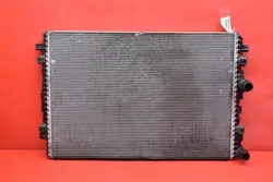 Vesijäähdytin OEM 5WA121251D Skoda Octavia 4:lle
