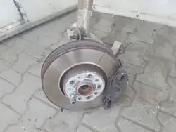 VW TIGUAN I 5N 2.0 TDI Oikea Iskunvaimennin