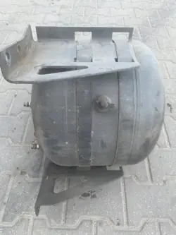 Volvo lufttank OEM 21348713 för FM4 2013-2021
