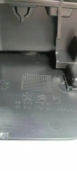 Keskikonsolin käsinoja OEM 9823377380 Peugeot 2008