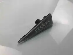 Intermitente Derecho Guardabarros RENAULT SCÉNIC II 8200027151G