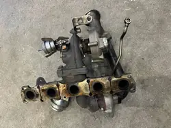Turboahdin VOLVO XC60 S80 V60 V70 XC70 2.4 P 31431130