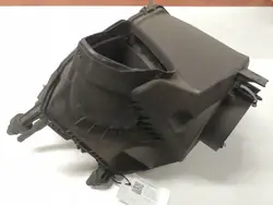 Ilmansuodattimen kotelo AUDI A6 AVANT 2.7L diesel OEM 059133835E