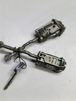 Inserção de fechadura Citroen DS5 2011-2015 OEM 9688522