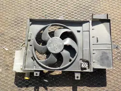Ventilateur OEM 21480AX800 pour Nissan Micra K12 1.2 16V