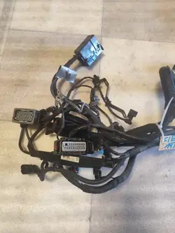 Harness do Motor OEM KR 39023105 para Opel Astra K