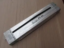 Réservoir suspension air Audi A6 C6 3.0 TDI OEM 4F0616203C