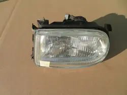 Farol de neblina Renault OE 77 01 040 681