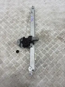 OEM 807207538R Etu oikea ikkunanostin