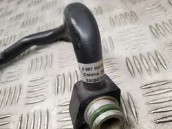 Conduit de refroidisseur d'huile Mercedes-Benz OEM A2075000872