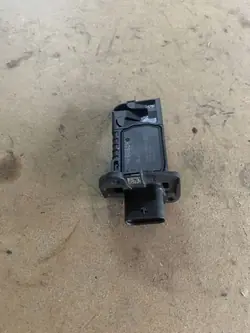 2018 BMW X3 G01 Luftmassenmesser 8605565