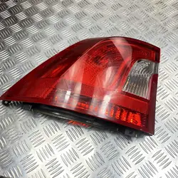 Lámpara trasera izquierda Volvo S60 II 30796267