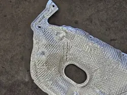 Audi OE 4K0863829AB Aislamiento capó delantero para A6 S6 C8
