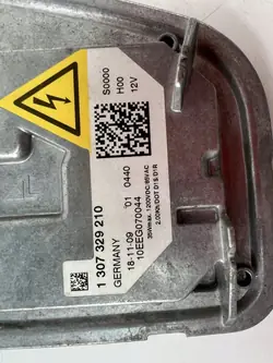 Module Xenon OEM 1307329210 pour Volvo V50 (MW)
