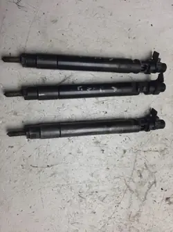 Inyector OEM 7106516 para Peugeot 407 2.0 HDI