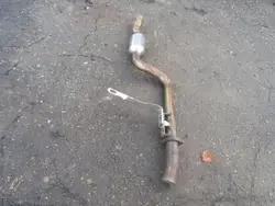 Mittelschalldämpfer Mercedes-Benz E W212 OEM A2124910001