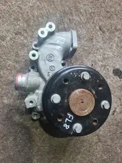 Waterpomp poelie OEM 23552770 voor Volvo FL D8K