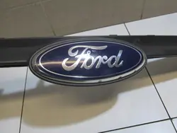DT11-8A133-A Grille pour Ford Connect MK2 2016