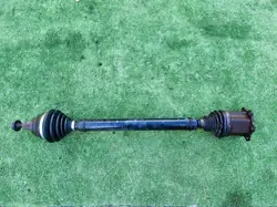 Volkswagen Golf VI 2.0 TDI Höger Halvaxel