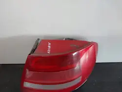 Audi A4 B5 Feu Arrière Droit 8D0945096G