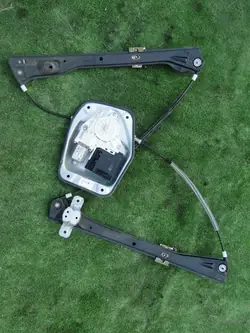 Mecanismo de elevação de vidro dianteiro direito VW Golf VI OEM