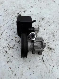 WRC Original Parts 4902901 Bomba direção