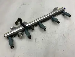 VOLVO S80 2.3T Rampe d'injection 0280155830 9186060