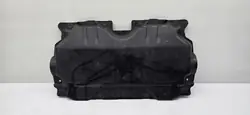 MB C W205 Cache Moteur A2055240230