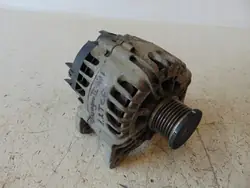 RENAULT KANGOO II LIFT 1.2 TCE Vaihtovirtageneraattori 231007033R