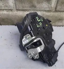 KIA RIO IV V 17- Dörrlås Fram eller Bak