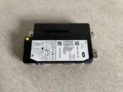 Module de suspension Defender L663 Range Rover Sport J8A2-70718-CV